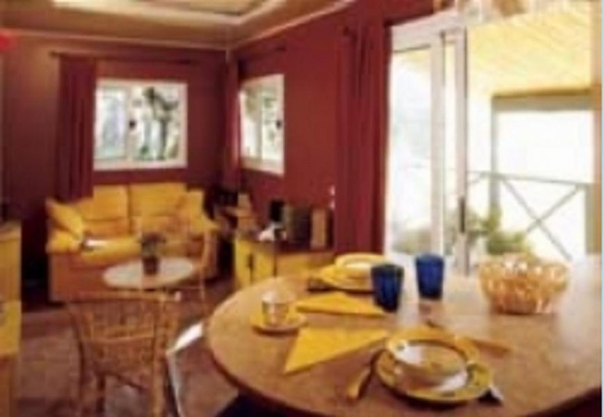 La Grande Tortue Hotel Candé-sur-Beuvron Szoba fotó